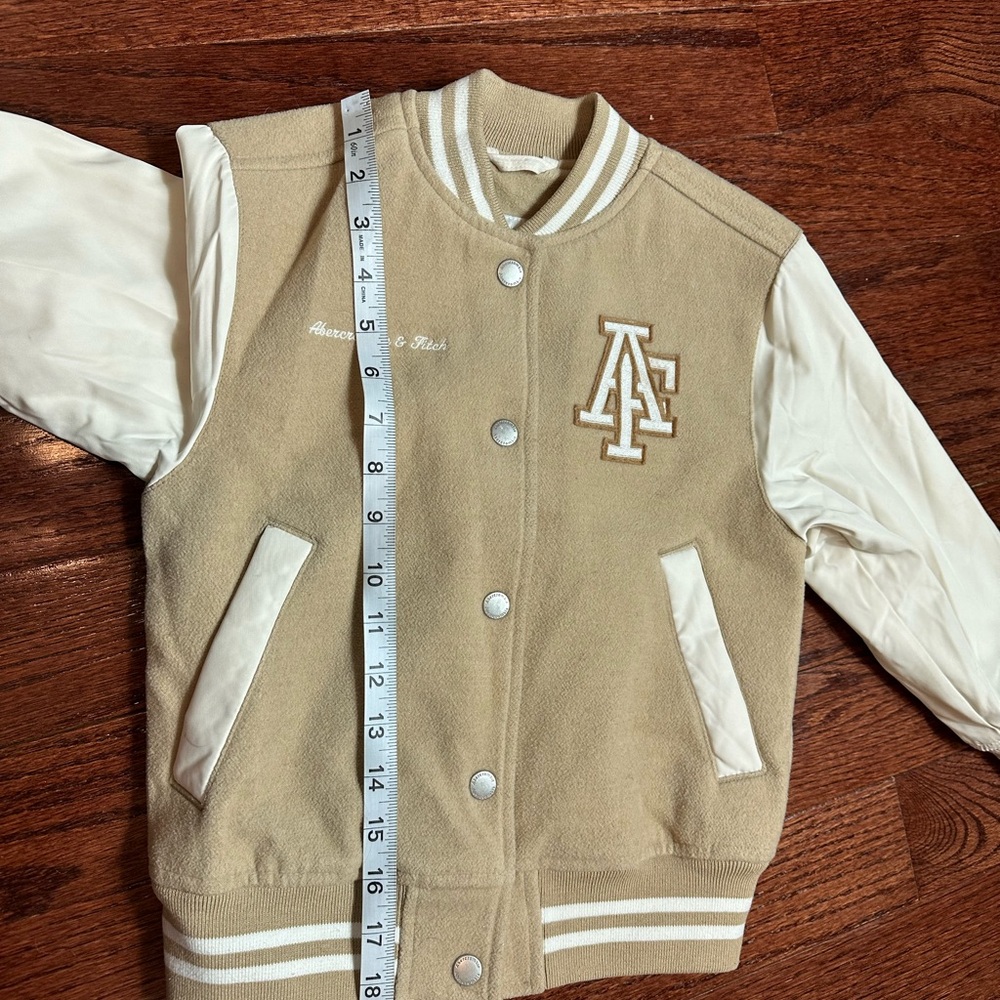 Abercrombie & Fitch Youth Tan Varsity Jacket - Picture 10 of 12